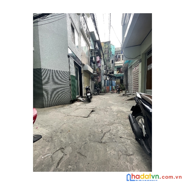 Nhà thành thái quận 10 - 39 m2 - chốt 4 tỷ 5 - nhà chưa qua đầu tư còn ở tốt - phường 14