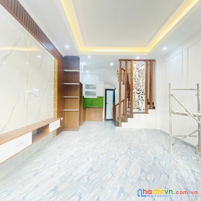 Nhà mới sát mặt tiền, hoàng việt- tân bình 50m2 giá 3.4 tỷ