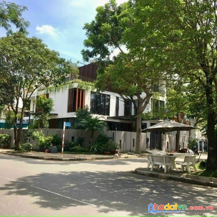 Cho thuê biệt thự tứ lập mỹ phú 1b phú mỹ hưng q7 diện tích 256m2 giá rẻ nhất 40 triệu