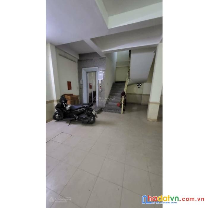 Hào nam 52m2 - 5 tầng thang máy - mt 4m - ngõ ô tô tránh - giá 12.3 tỷ
