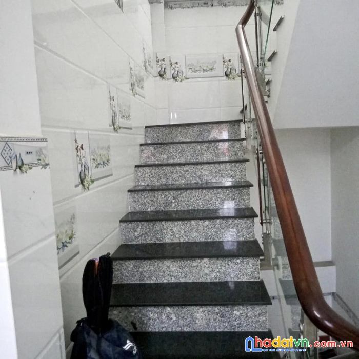 Mặt tiền đẹp giá hẻm - ngang khủng - kinh doanh đỉnh - chỉ 110tr/m2