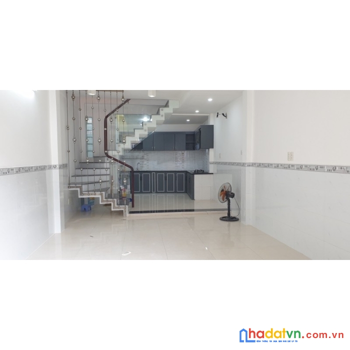 Bán nhà đường lý thái tổ, quận 10, 40m (4x11)  3 tầng, btct, nhỉnh 7 tỷ