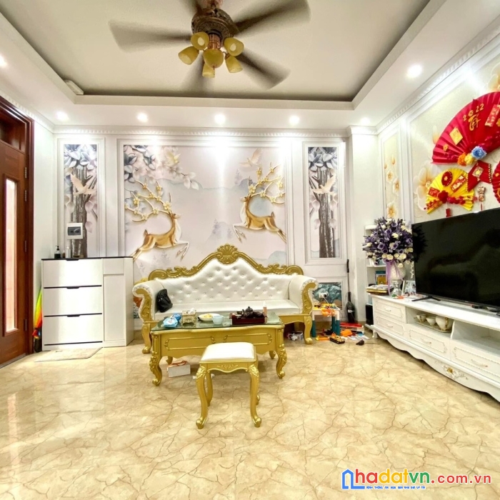 Hiếm!nhà mặt phố hào nam,vỉa hè rộng,kd đỉnh,45m,5 tầng,nhỉnh 18 tỷ