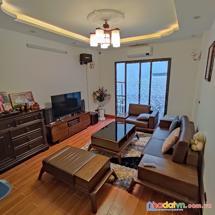 Cần bán nhà ngõ văn hương, đống đa diện tích 50m2 giá 7.2 tỷ có thỏa thuận