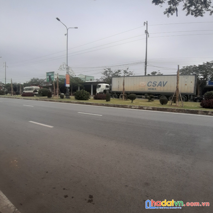 Lô đất 105 m2 mặt đường phạm văn đồng, dương kinh. giá thỏa thuận