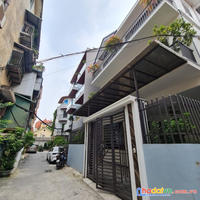 Biệt thự phú thượng, tây hồ dt150m, 3t, gara ô tô, 3 thoáng, giá 25,5 tỷ.