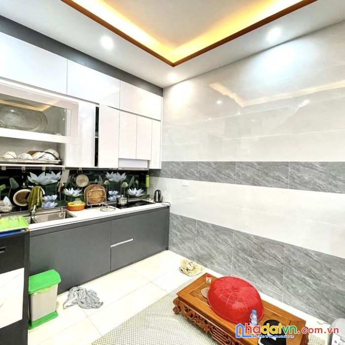 Bán nhà âu cơ-kinh doanh-oto tránh-ngõ thông-chỉ 3tỷ