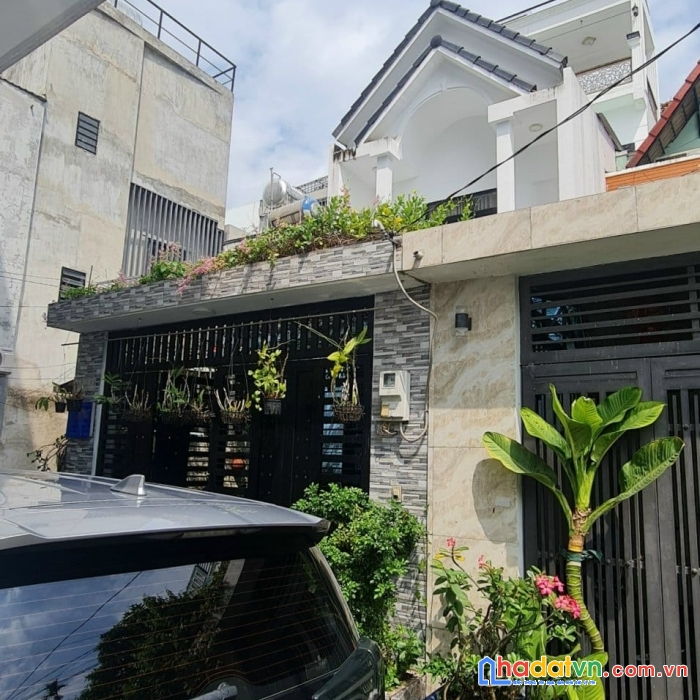 Gấp bán - 4 tầng - 4.5 x 22 hxh hà huy giáp thạnh lộc q12 chỉ 5 tỷ1 tl