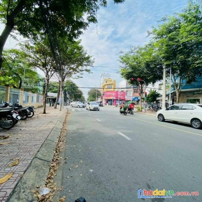 Bán đất mặt tiền đường huỳnh văn luỹ p. quang vinh giá ngộp