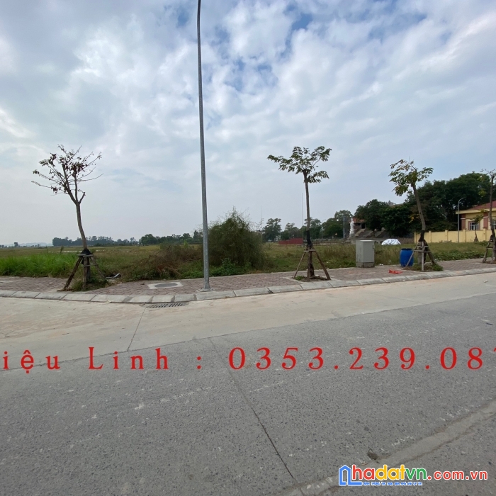 Bán đất đấu giá x7 hà lâm 2 _ x7 thuỵ lâm đông anh