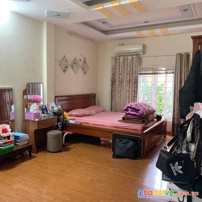 Cần tiền bán nhanh nhà ô chợ dừa, đống đa, giá hiếm, 2 ngủ, nhỉnh 2 tỷ