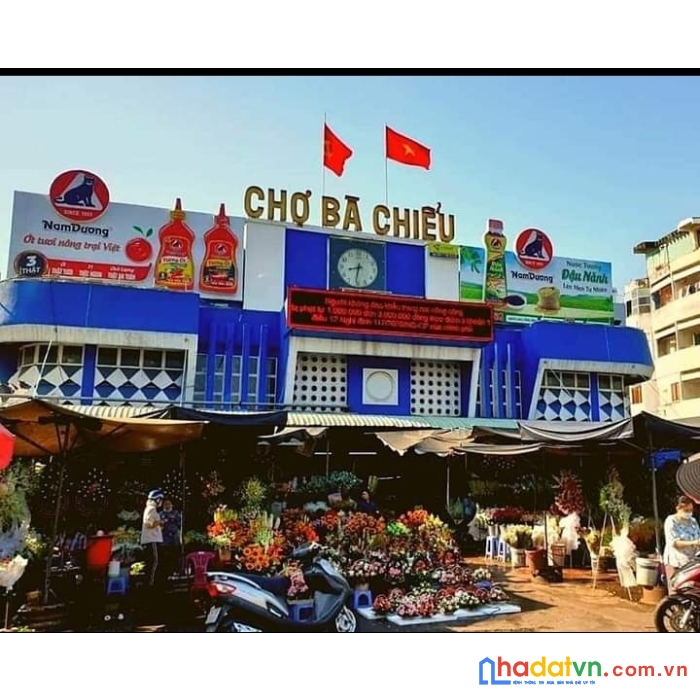 Bán nhà ngay chợ bà chiểu ,bình thạnh 32m 4 tầng giá 3,65 tỷ