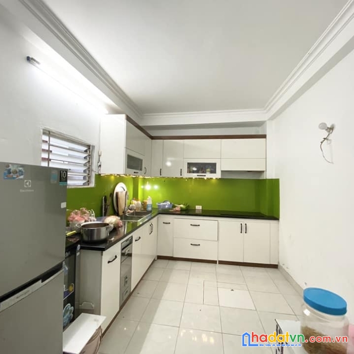 Bán nhà tân mai dt45m2 x4t,giá chỉ 3.5 tỷ,ở luôn,sđcc