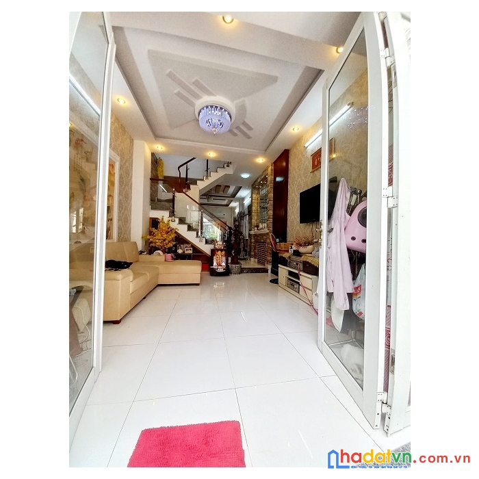 Bán nhà mặt tiền kinh doanh đường hồng lạc- phường 10- tân bình- ngang 5,5m- 72m2- giá 19.8 tỷ.