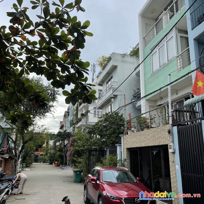 Nhà đẹp 4 tầng kdc kim sơn nguyễn hữu thọ quận 7 giá 12,5 tỷ tl