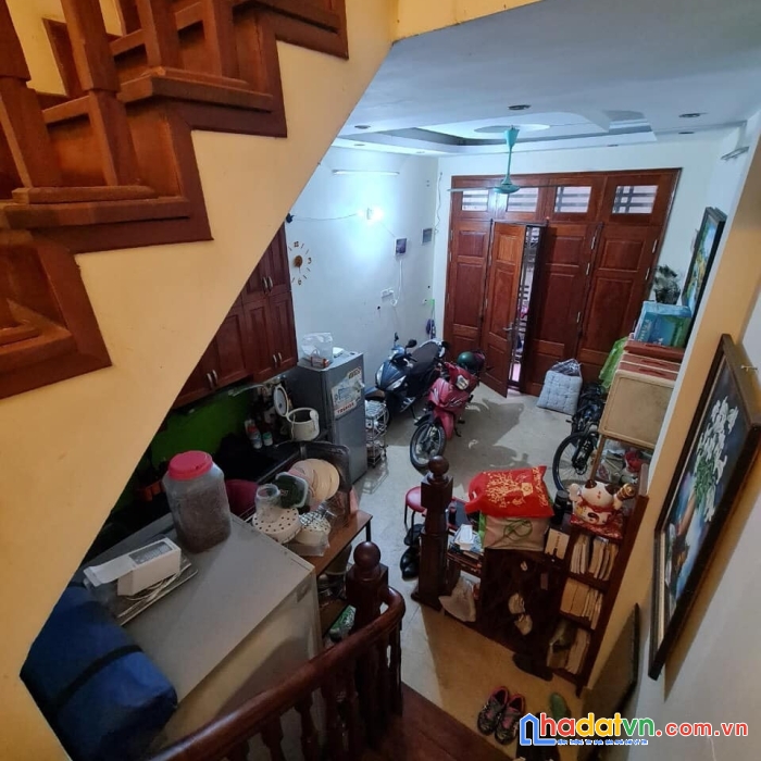 Hoa hậu phố thịnh quang – diện tích 35m2, 5 tầng, 3,5 tỷ. nhà đẹp ở ngay.