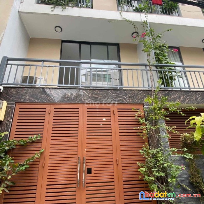 Cần cho thuê phòng trong nhà nguyên căn hẻm 247 hoàng hoa thám - phường 13 - tân bình - tp.hcm