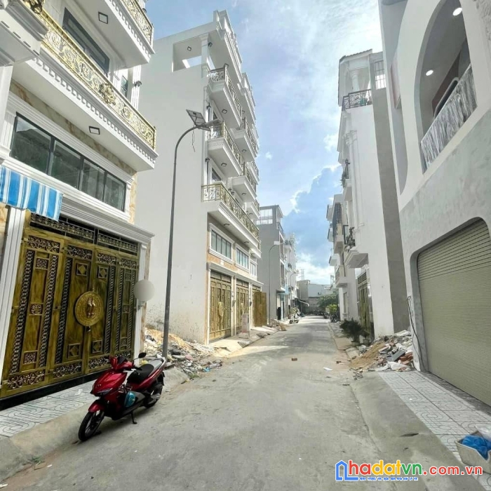 Bán nhà 5 tầng đường hương lộ 2, hẻm ô tô tránh, 52m2 chỉ 6.2 tỷ