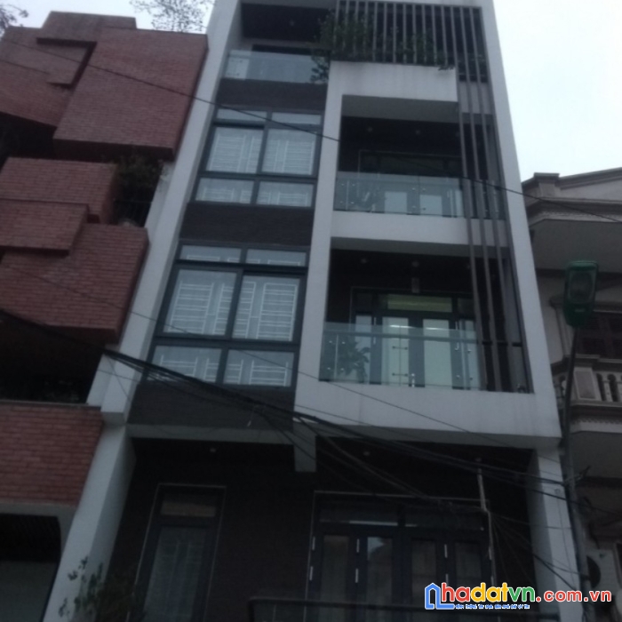 Bán nhà đẹp 6 tầng xuân thủy cầu giấy, ô tô đậu cửa, kinh doanh cực đỉnh, chỉ hơn 7 tỷ