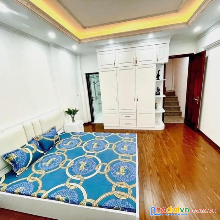 Bán nhà phố lê thanh nghị hai bà trưng 70m2x5 tầng giá 23 tỷ