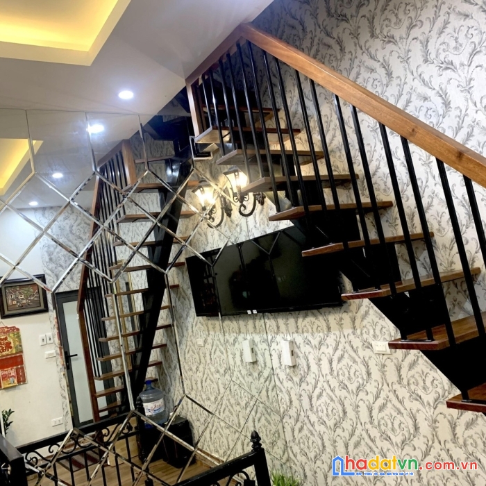 Chính chủ bán nhà riêng phô tôn đức thắng, 18m2 x 4t chỉ 2.4 tỷ