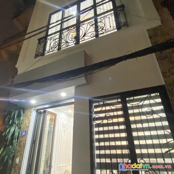 Sổ đỏ trao tay! nhận ngay nhà riêng phố tây sơn 52m2, 5 tầng, nhà đẹp full nội thất 4* đẳng cấp