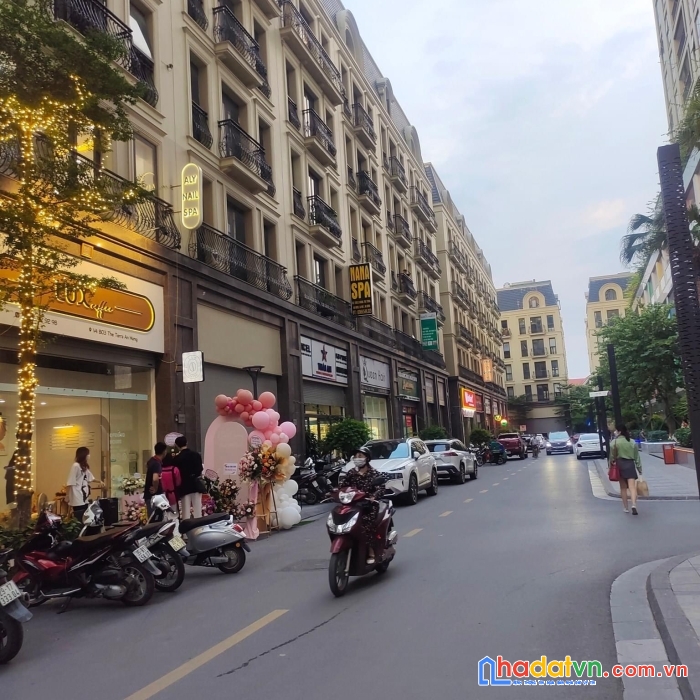 Phân lô – shophouse kinh doanh sầm uất chân chung cư - ô tô tránh - khu đô thị terra an hưng đang