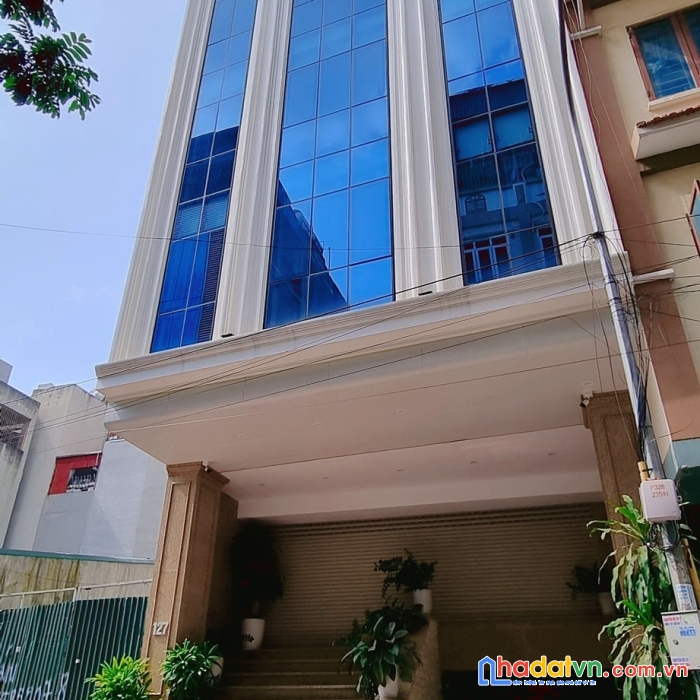 Siêu phẩm lô góc 82m x 7 tầng lừng lững giữa lòng thủ đô.kd văn phòng đẳng cấp