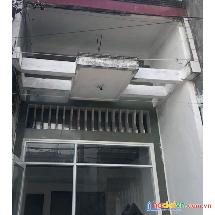 Nhà kiệt thẳng 3.5m ông ích khiêm, 2,5 tầng chỉ 1.75 tỷ
