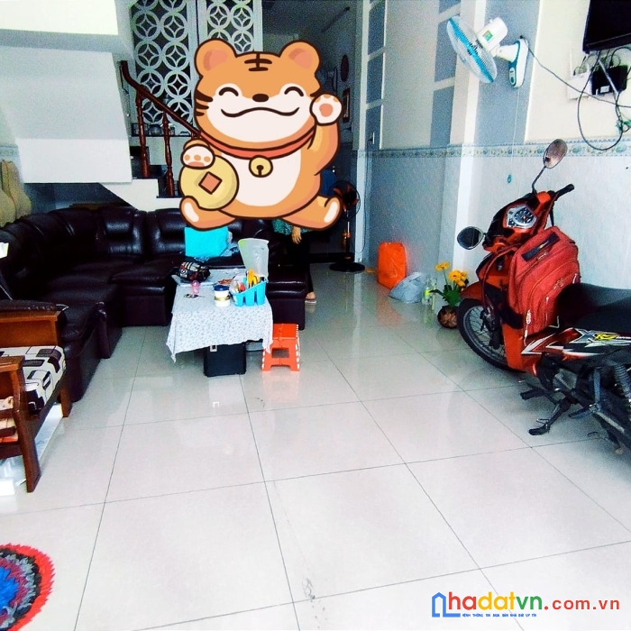 Xoắn bán nhà phường 3, gò vấp 32m2 chỉ 2.7 tỷ - 70tr/m2 tặng nhà 2 tầng mới kinh doanh