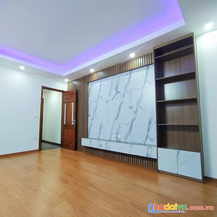 Bán nhà mặt phố thịnh hào 45m2 – nhà mới xây – xách vali về ở - nhỉnh 5 tỷ - liên hệ 0973162828