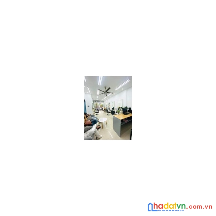Mặt phố, nguyễn trãi thanh xuân, cạnh royal city, kd, vỉa hè 60m, 6t, mt : 3.8m, 18.5 tỷ