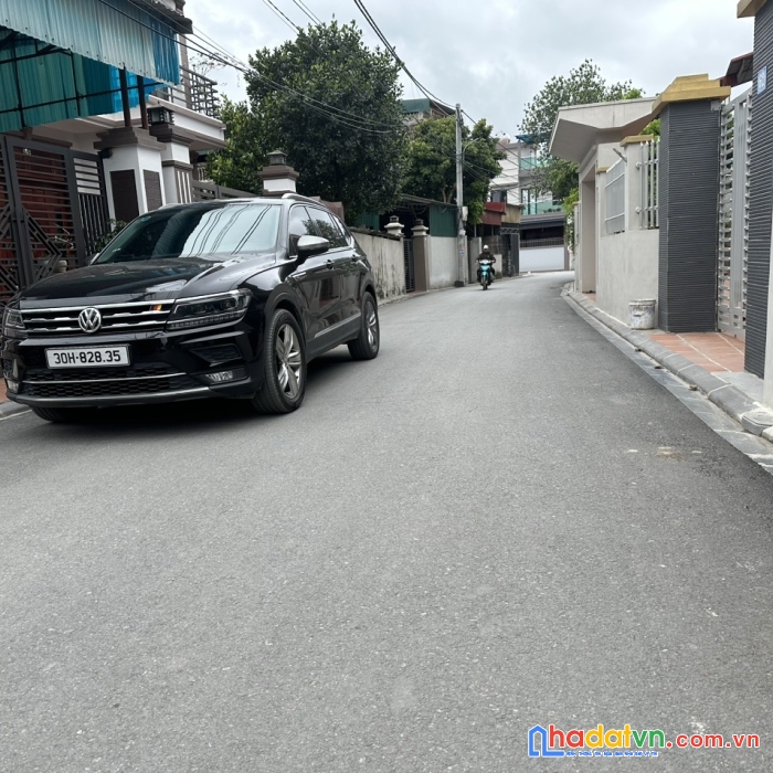Siêu hiếm ít nhà bán lô góc trục xóm núi nguyên khê, đường siêu rộng, kinh doanh được, giá siêu ưu