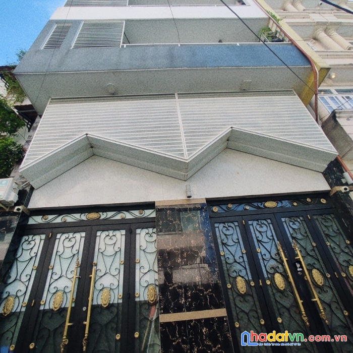 Chính chủ cần bán căn hộ dịch vụ 7 tầng vị trí đẹp tại hồ chí minh.