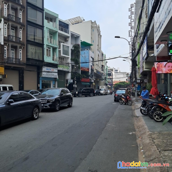 Bán nhà mt 285/ cách mạng tháng 8, hà đô, dt: 4x16m, 6 tầng, 8pn, 24.8 tỷ
