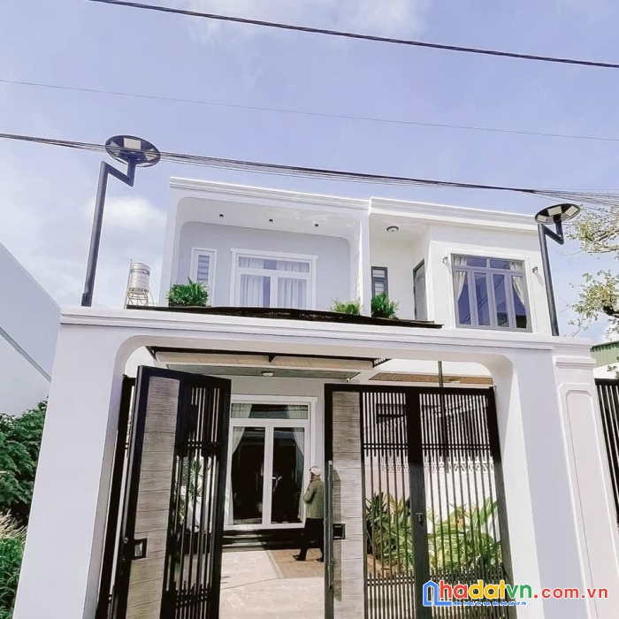 Nhà 1 mê hẻm-50 đỗ xuân hợp_ p. tân lợi.** giá: 3 tỷ 200tr**