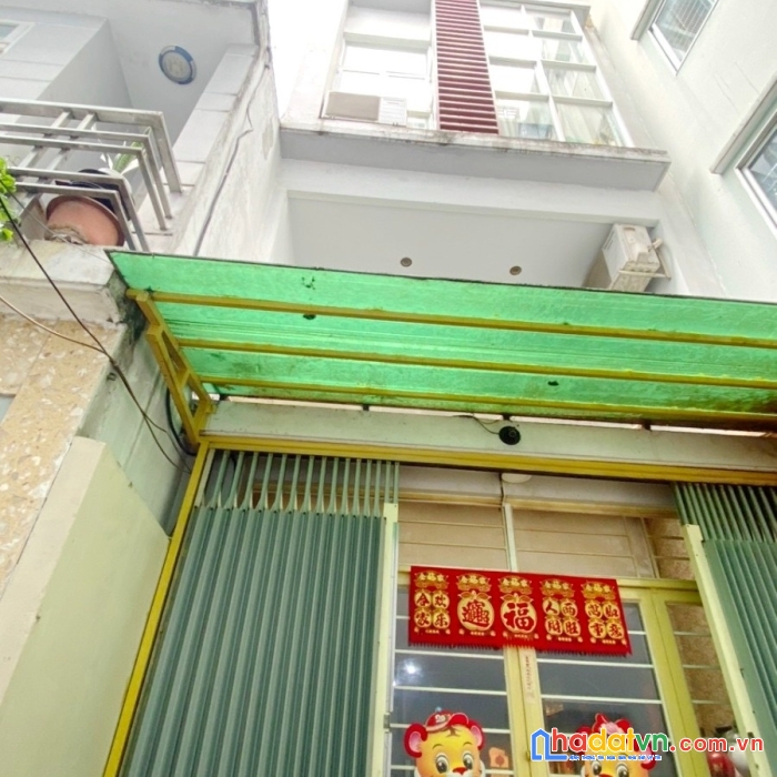 Nhà 4 tầng hẻm cụt đường nguyễn trãi p2q5 giá : 5.5 tỷ
