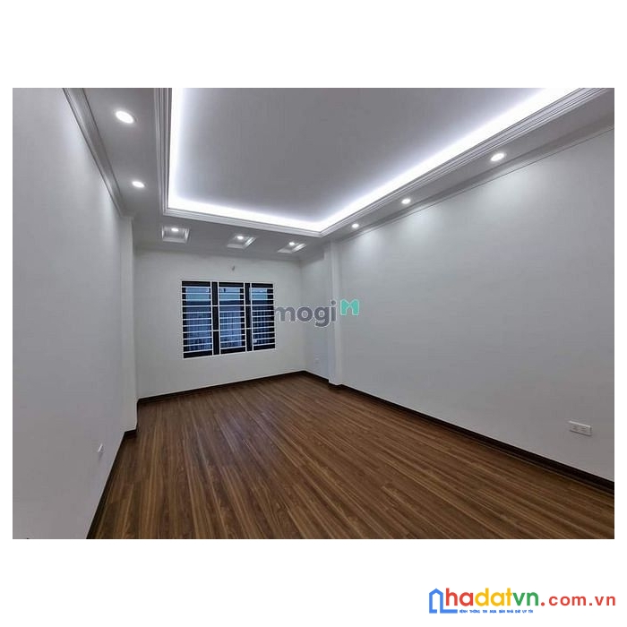 Chính chủ cần bán  nhà đường khuất duy tiến quận thanh xuân 32m2 x 4 t 2,9tỷ ô tô kd