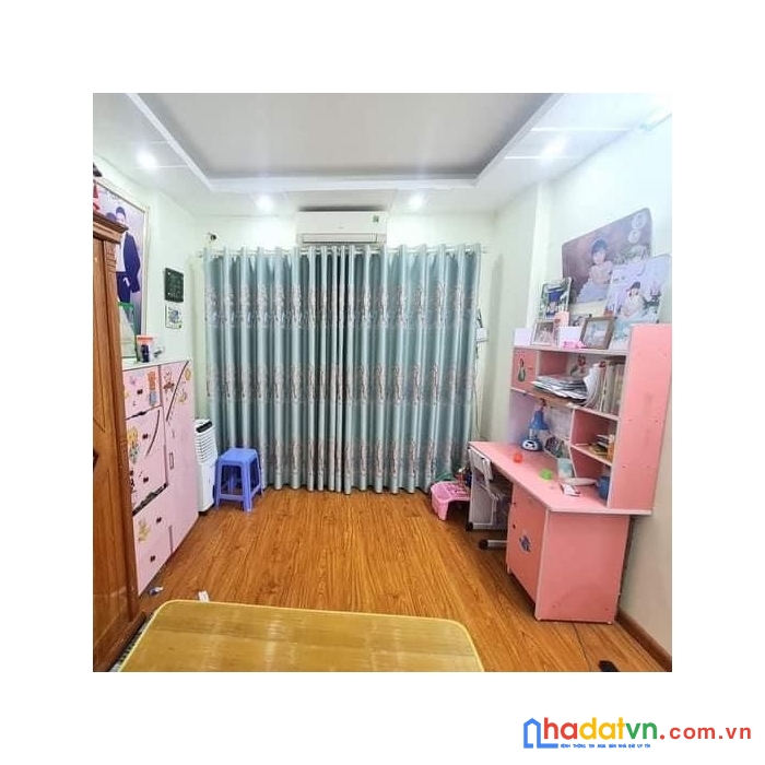 Bán gấp nhà hào nam, đống đa, mặt ngõ, kinh doanh, gần ô tô, 26m2x 2 ngủ, nhỉnh 2 tỷ