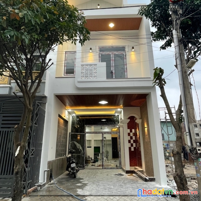 Bán nhà 1 trệt 1 lầu shr thổ cư đường ô tô 90m2,p.trảng dài