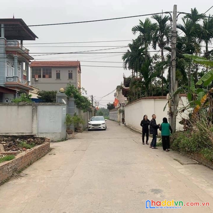 Cực hiếm lô góc 2 mặt tiền sơn du nguyên khê, 60m2, 2 ô tô tránh, cách võ nguyên giáp 100m, chưa