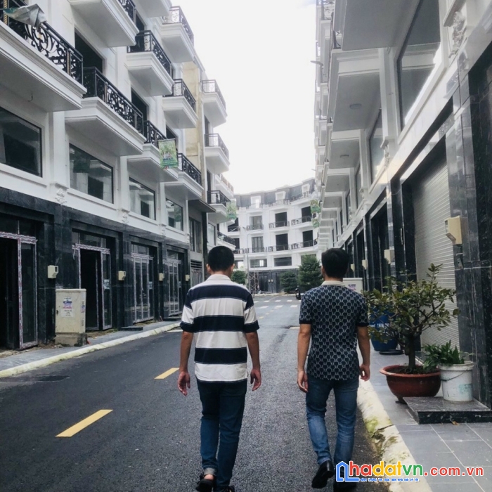 Nhận nhà đón tết, gần cao đẳng điện lực, sổ hồng hoàn công, ngân hàng hỗ trợ trả góp