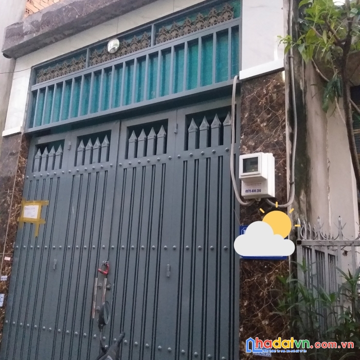 Bán nhà 2 tầng gần hxh đường trương thị hoa quận 12 sổ nở hậu hoàn công đủ chỉ 2 tỷ 500