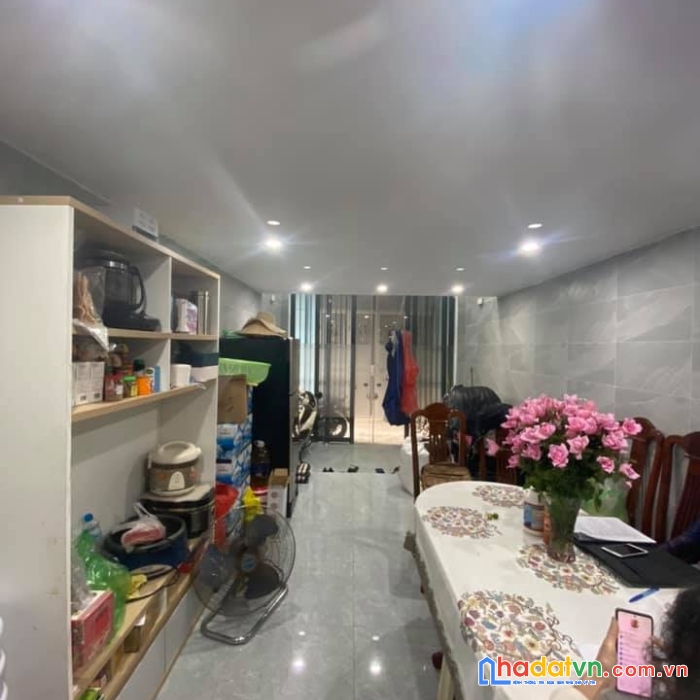 Cần bán nhà riêng ngõ 260 phố vạn bảo,  quận ba đình 45m ô tô tránh chỉ 11 tỷ.