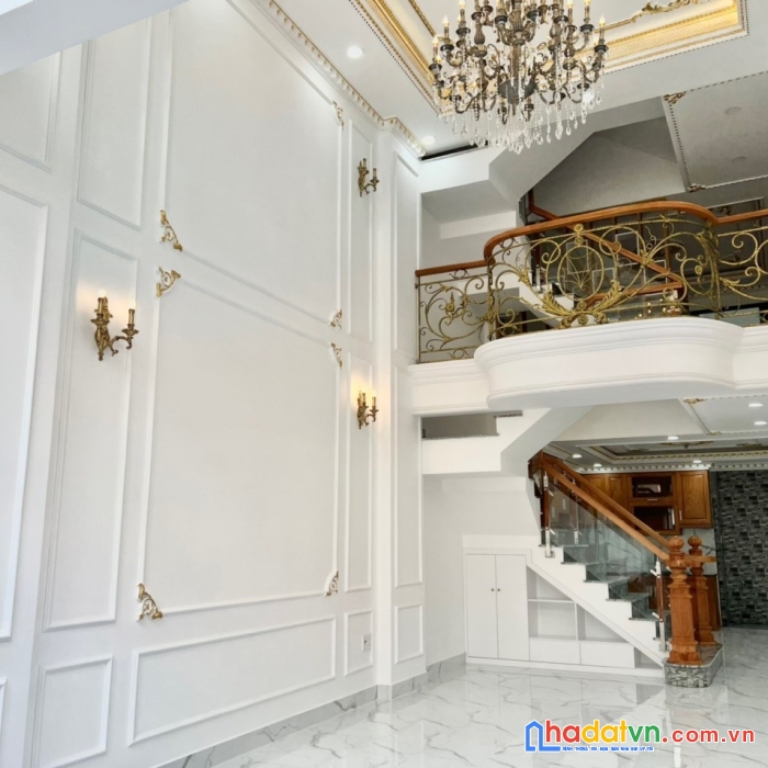 Bán nhà linh đông khu cán bộ viên chức gần  lý tế xuyên 8.35 tỷ 68m