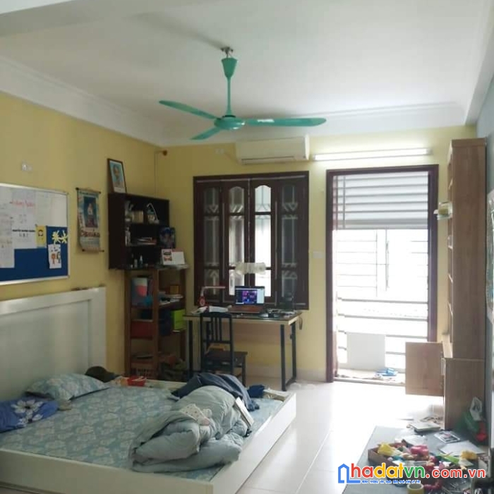 Bán nhà trần quốc hoàn 2 mặt ngõ ô tô vào nhà, ngõ thông các ngả 40m nhỉnh 7 tỷ