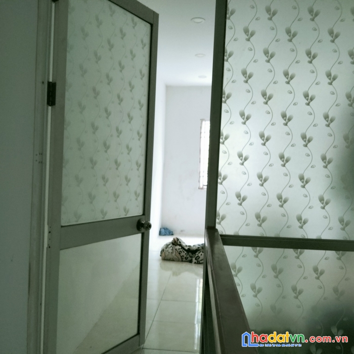 Bán nhà 2 tầng phan châu trinh nhỉnh 2 tỷ, ngang 6m