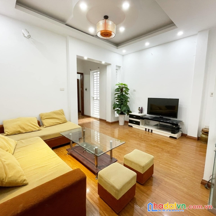 Bán nhà ngõ 158 nguyễn khánh toàn cầu giấy, ô tô, lô góc, 2 thoáng, 49m2 giá 5.1 tỷ