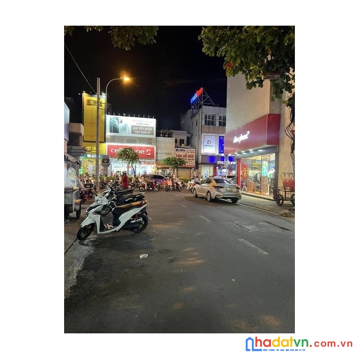 Bán nhà mặt tiền p13 tân bình- ngang khủng- 30m ra đường cộng hòa-kinh doanh đỉnh- 120m2- giá 29