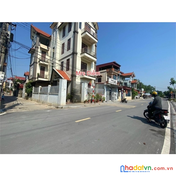 Cần bán 50m nhà 3 tầng đẹp lung linh tại lễ pháp, tiên dương, đông anh. giá nhỉnh 3 tỷ
